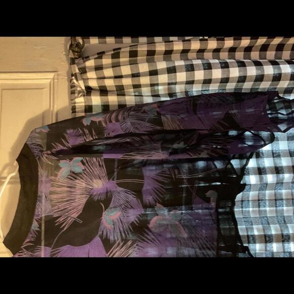 Talk of the Walk Black Short Kimono with Peacocks - Picture 9 of 9